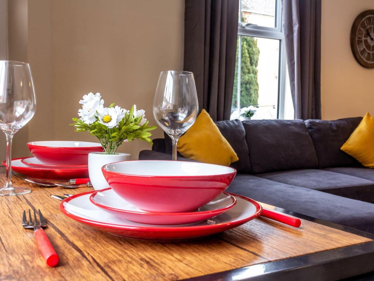 Northfield Street, Worcester City Centre - Guest Homes المظهر الخارجي الصورة