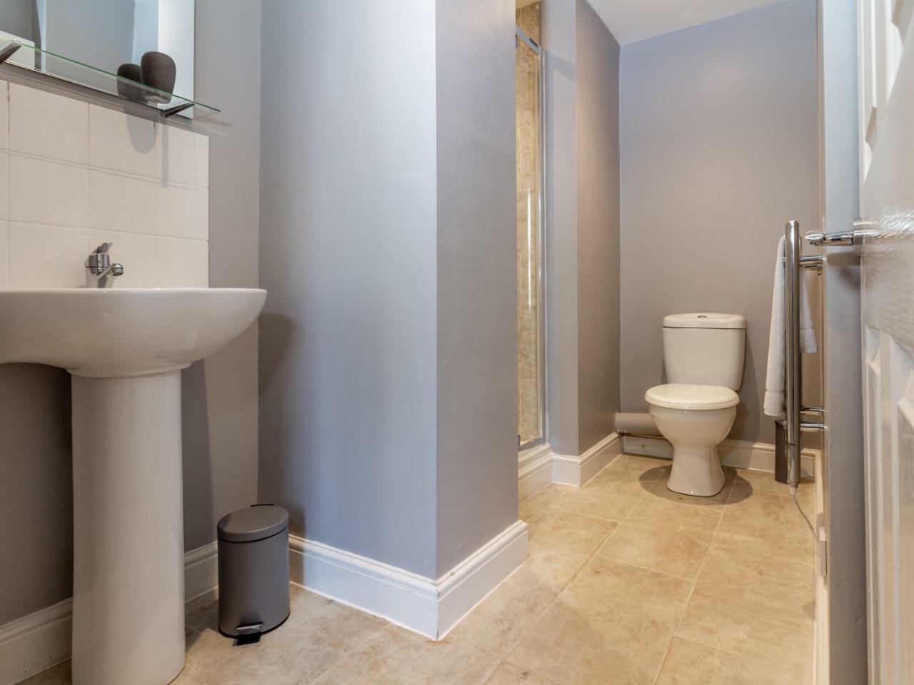 Northfield Street, Worcester City Centre - Guest Homes المظهر الخارجي الصورة