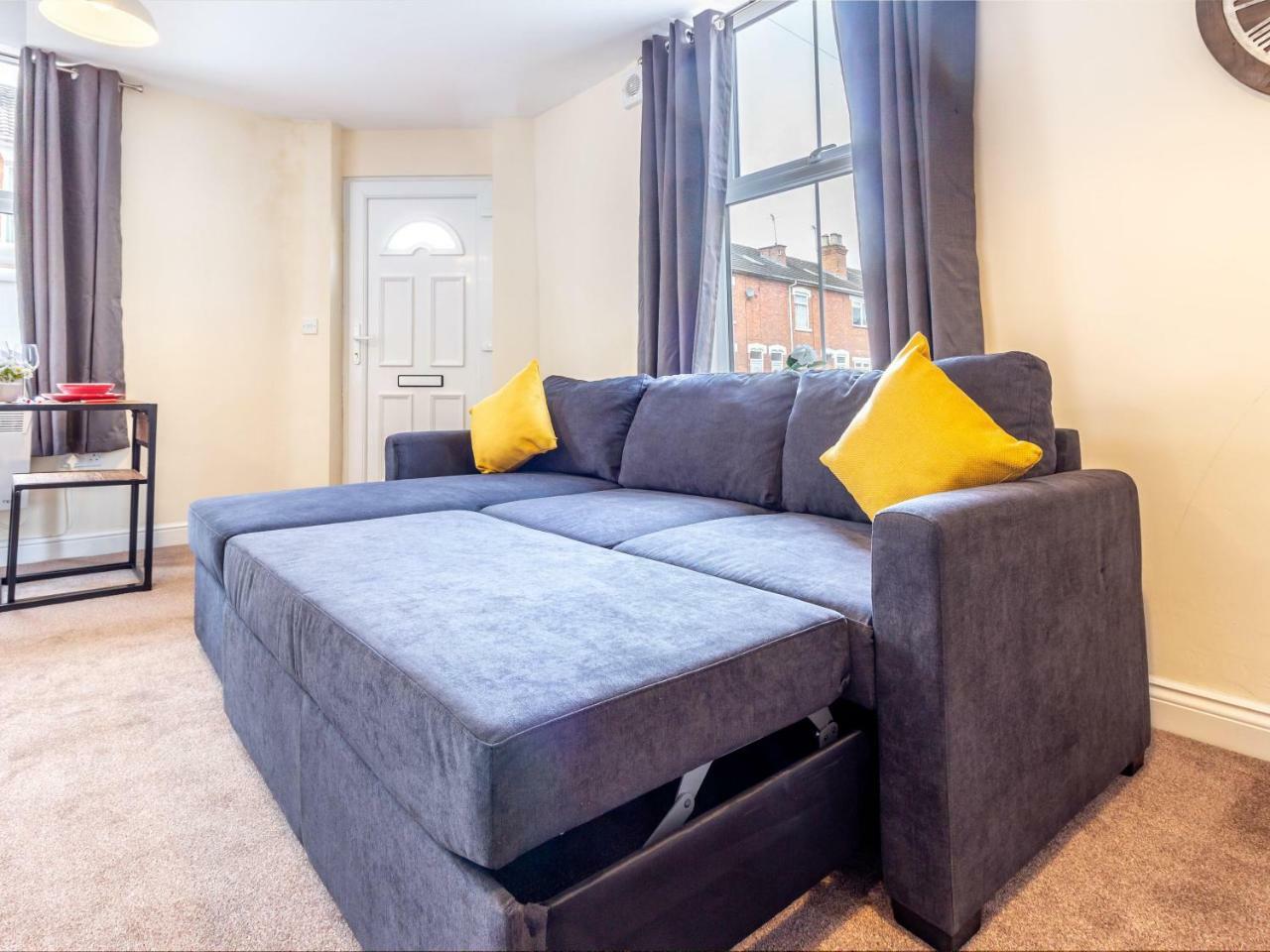 Northfield Street, Worcester City Centre - Guest Homes المظهر الخارجي الصورة