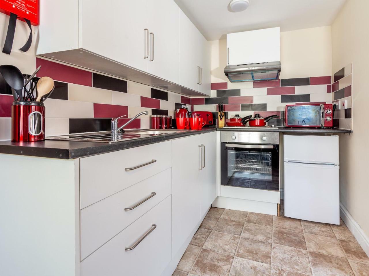 Northfield Street, Worcester City Centre - Guest Homes المظهر الخارجي الصورة